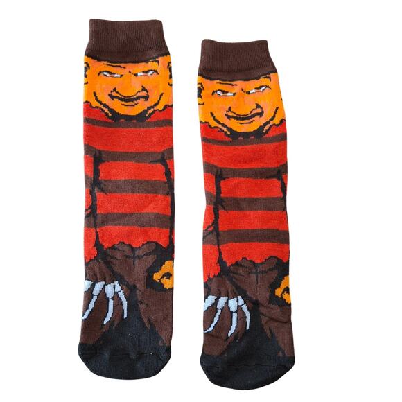 Popular Horror Movies Freddy Krueger Size 6/5-11 (Fabric Sock Unisex) - Picture 1 of 3
